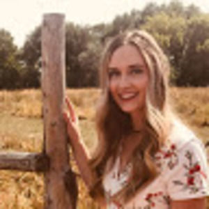 Meet your Posher, Brea